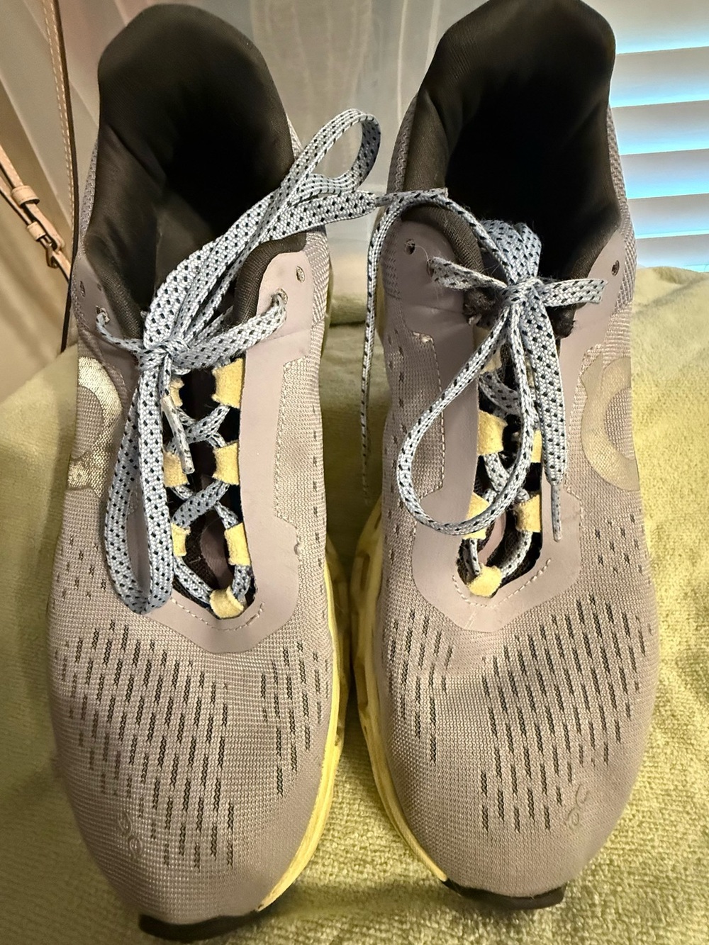 On Running Cloud Sneakers